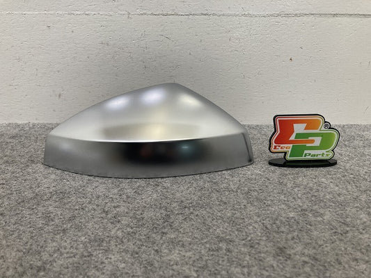 新品!A3 8V系 純正 右 ドアミラー カバー 8V0 857 528.A/C メッキ アウディ(147079)