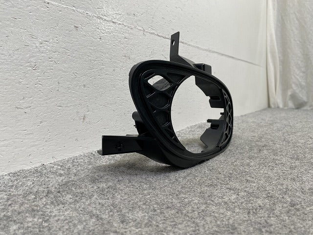 新品!CLSクラス W219/C219 純正 右 フロント フォグカバー A 219 885 10 23 A2198851023 未塗装 メルセデスベンツ(147094)