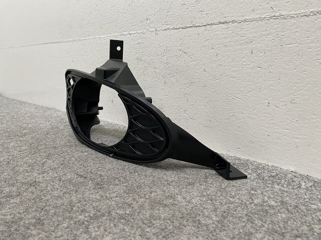 新品!CLSクラス W219/C219 純正 右 フロント フォグカバー A 219 885 10 23 A2198851023 未塗装 メルセデスベンツ(147095)