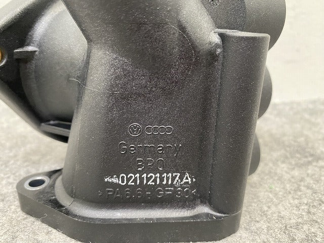 新品!Vクラス W638 純正  サーモスタット ハウジング 021121117A A0002030061 未塗装 メルセデスベンツ(147102)