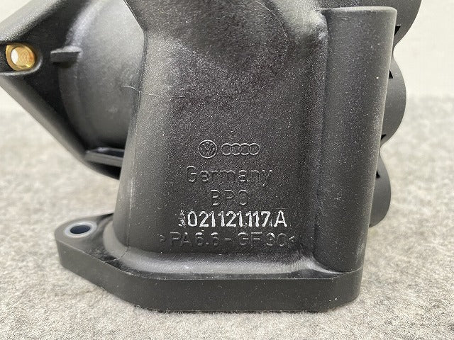 新品!Vクラス W638 純正  サーモスタット ハウジング 021121117A A0002030061 未塗装 メルセデスベンツ(147103)
