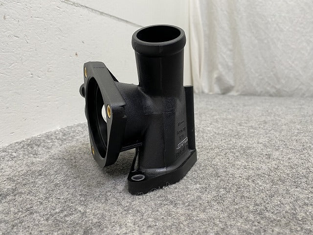 新品!Vクラス W638 純正  サーモスタット ハウジング 021121117A A0002030061 未塗装 メルセデスベンツ(147105)