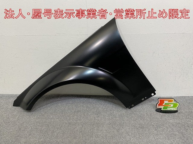 新品!C63 AMG W204 純正 左 フロント フェンダー 204 880 07 18 サフ メルセデスベンツ(147115)