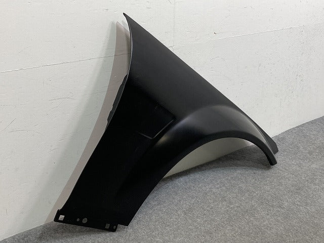 新品!Cクラス W204 純正 右 フロント フェンダー 204 880 08 18 A2048800818 サフ メルセデスベンツ(147121)