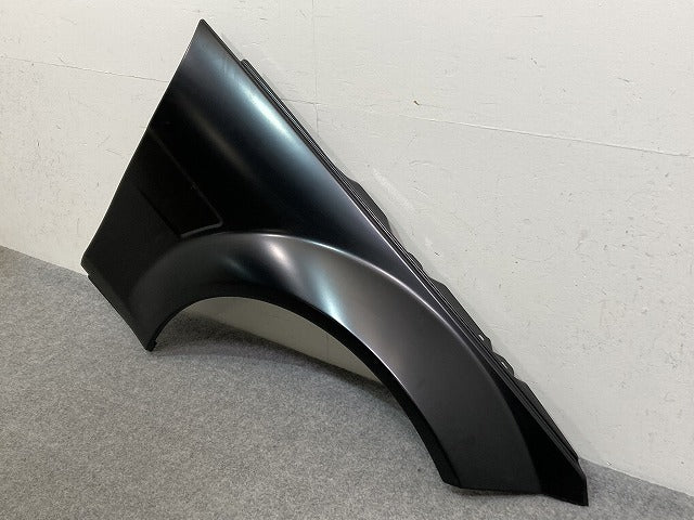 新品!Cクラス W204 純正 右 フロント フェンダー 204 880 08 18 A2048800818 サフ メルセデスベンツ(147121)