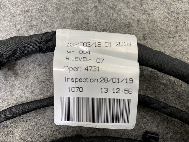 新品!Bクラス W247 純正  フロント バンパー ソナー ハーネス A 000 153 45 24 A2475405112 メルセデスベンツ(147122)