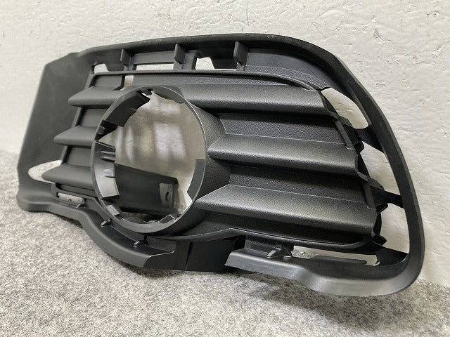 新品!Cクラス W204 純正 左 フロント フォグカバー A 204 885 01 23 A2048850123 未塗装 メルセデスベンツ(147124)