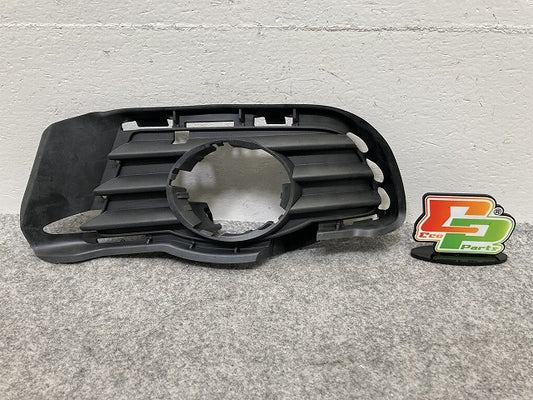 新品!Cクラス W204 純正 左 フロント フォグカバー A 204 885 01 23 A2048850123 未塗装 メルセデスベンツ(147125)