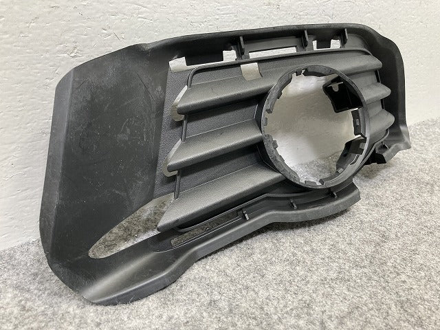 新品!Cクラス W204 純正 左 フロント フォグカバー A 204 885 01 23 A2048850123 未塗装 メルセデスベンツ(147127)