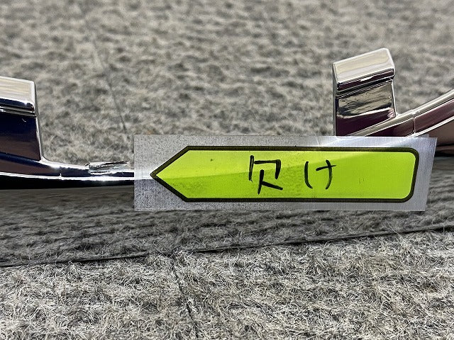 新品!トゥアレグ 7L系 純正 フロント グリル/ラジエーターグリル フレーム 7L6 853 761 7L6853761D2ZZ メッキ フォルクスワーゲン(147136)