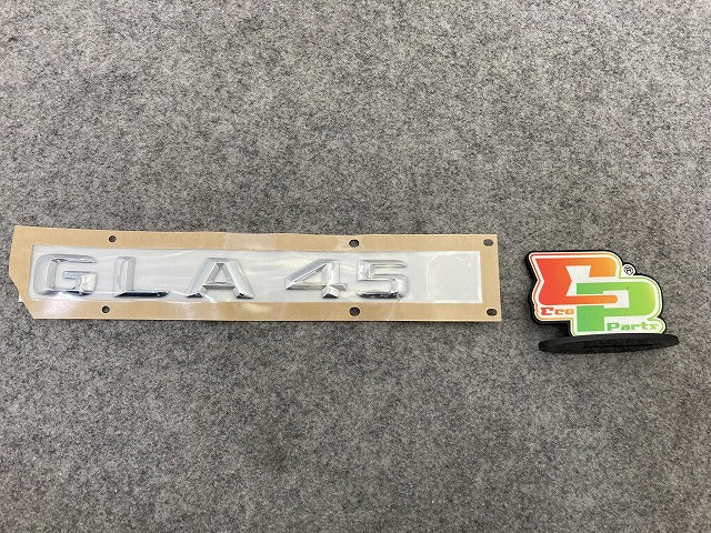 新品!GLAクラス X156 純正  エンブレム/オーナメント A1568170015 メッキ メルセデスベンツ(147139)