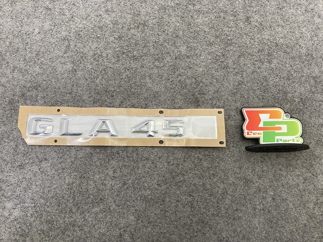 新品!GLAクラス X156 純正  エンブレム/オーナメント A1568170015 メッキ メルセデスベンツ(147140)