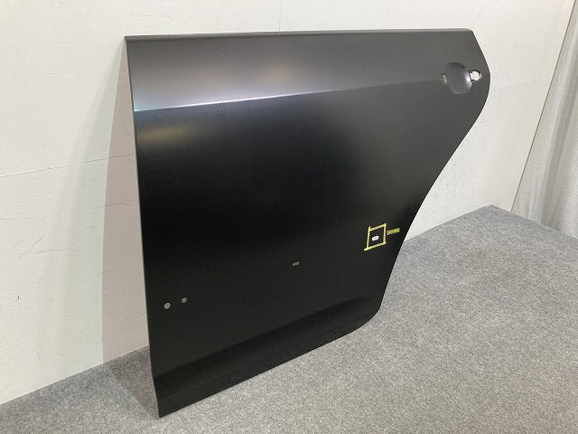 新品!ゴルフプラス 1KVW 純正 左 リア ドア アウターパネル 5M0833105B 未塗装 フォルクスワーゲン(147141)