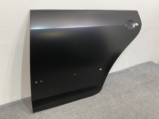 新品!ゴルフプラス 1KVW 純正 左 リア ドア アウターパネル 5M0833105B 未塗装 フォルクスワーゲン(147143)