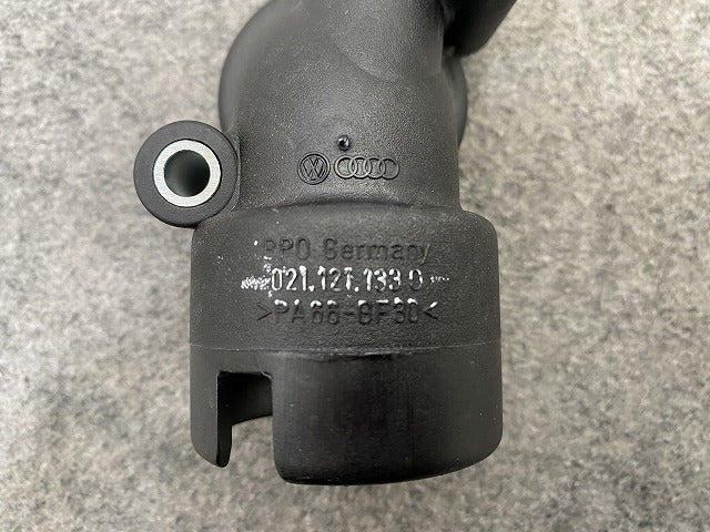 新品!Vクラス W638 純正  サーモスタットハウジング 021.121.133 A0002030131 素地 メルセデスベンツ(147175)