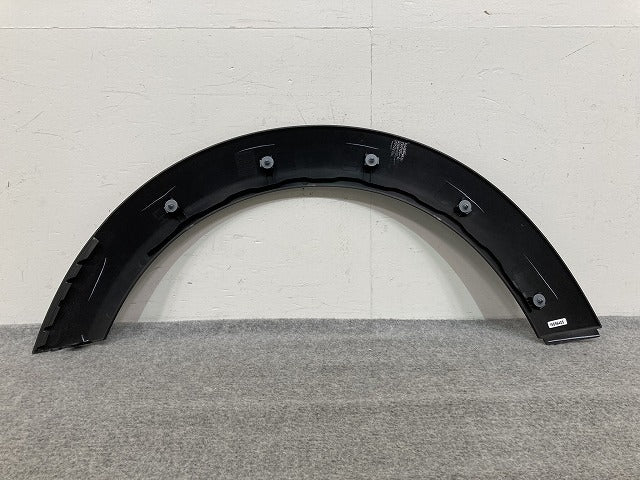新品!ミニ 3ドア(R56) 純正 左 リア クォーター フェンダーアーチモール/オーバーフェンダー 114129-10/7157105- 51777157105 素地(147182)