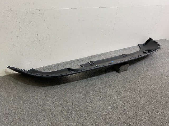 新品!A3 8P系 純正 リア スポイラー 8P4 807 521 8P4807434GRU サフ アウディ(147186)