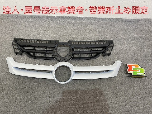 新品!ゴルフプラス 1K系 純正 フロント グリル/ラジエーターグリル 5M0.853.655 A 5M0853651AGRU サフ フォルクスワーゲン(147190)
