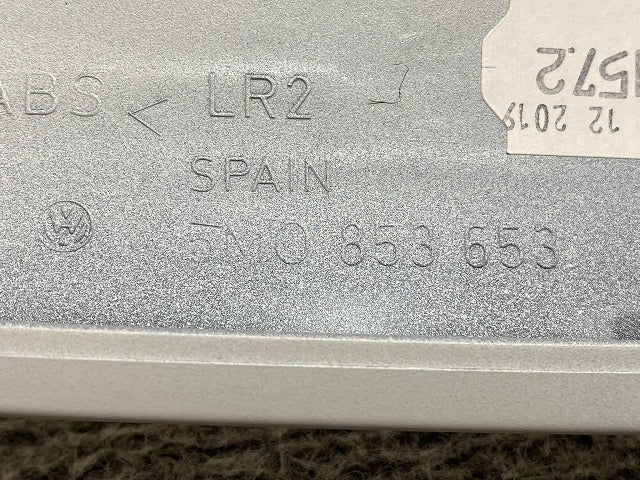 新品!ゴルフプラス 1K系 純正 フロント グリル/ラジエーターグリル 5M0.853.655 A 5M0853651AGRU サフ フォルクスワーゲン(147190)