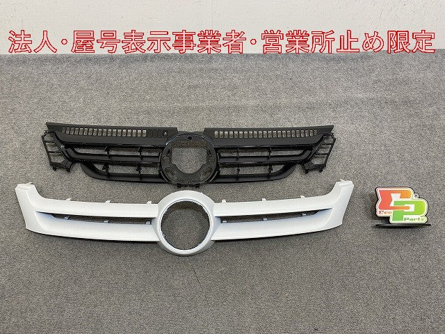 新品!ゴルフプラス 1K系 純正 フロント グリル/ラジエーターグリル 5M0.853.655 A 5M0853651AGRU サフ フォルクスワーゲン(147191)