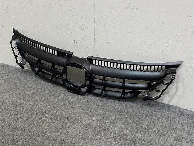 新品!ゴルフプラス 1K系 純正 フロント グリル/ラジエーターグリル 5M0.853.655 A 5M0853651AGRU サフ フォルクスワーゲン(147191)