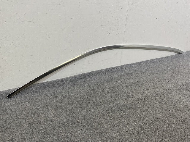 新品!GLCクラス X253 純正 右 フロント ドア アッパー モール A253 725 0282 A2537250282 メッキ メルセデスベンツ(147196)