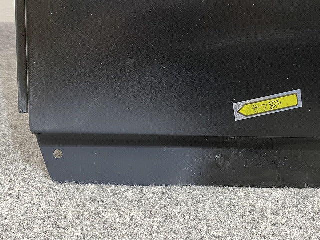 新品!A4(B6) 8E系 純正 左 リア ドア 8E0 833 051 J 8E0833051J 未塗装 アウディ(147208)