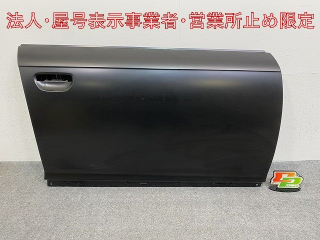 新品!A6(C6) 4F 純正 右 フロント ドア 4F0 831 052 F 4F0831052F 未塗装 アウディ(147209)