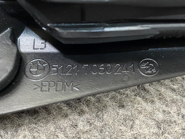 新品!3シリーズ E90 純正 左 ウィンドウ ガイド 51.21 7 060 241 51337060241 BMW(147223)