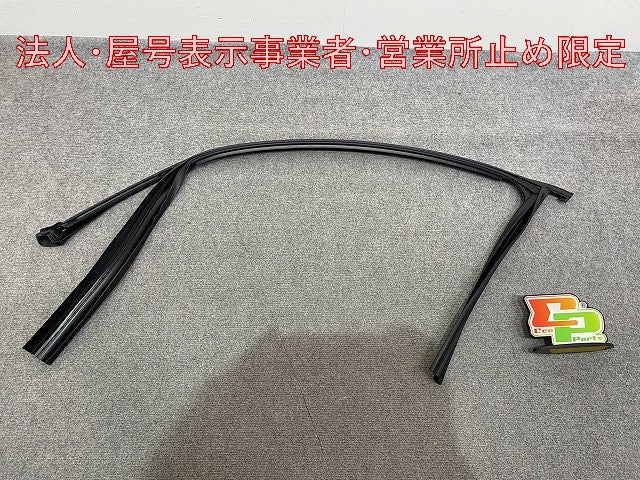 新品!3シリーズ E90 純正 左 ウィンドウ ガイド 51.21 7 060 241 51337060241 BMW(147225)