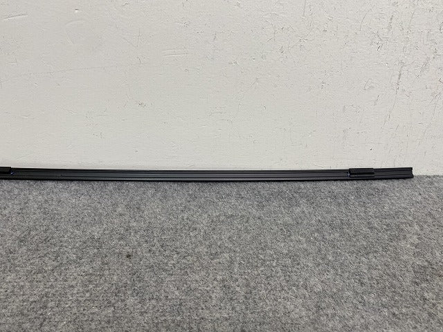 新品!850 純正 フロント ガラス 上部 トリム モールディング V9178160 ボルボ(147226)
