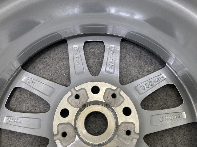 新品!ミニ クロスオーバー(F60) 純正 ホイール 1本のみ 17x7J/ET50/5穴 5H/PCD120/ハブ径72mm 36 10 9 811 730 36109811730 MINI(147233)