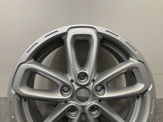 新品!ミニ クロスオーバー(F60) 純正 ホイール 1本のみ 17x7J/ET50/5穴 5H/PCD120/ハブ径72mm 36 10 9 811 730 36109811730 MINI(147234)