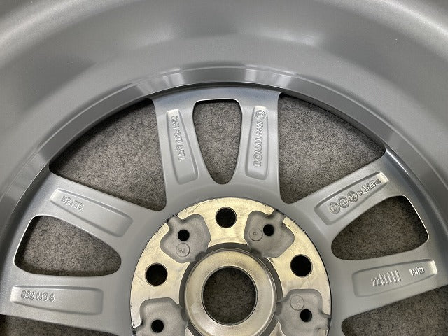 新品!ミニ クロスオーバー(F60) 純正 ホイール 1本のみ 17x7J/ET50/5穴 5H/PCD120/ハブ径72mm 36 10 9 811 730 36109811730 MINI(147235)