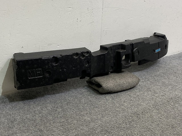 新品!5シリーズ E60/E61 純正 左 フロント サポート ショックアブソーバーフォーム 5111 7896589-08 51117896589 BMW(147241)