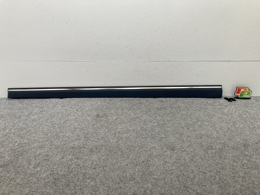 新品!Cクラス W203 純正 左 ドア モール A 203 690 4962 A20369049629999 サフ メルセデスベンツ(147246)