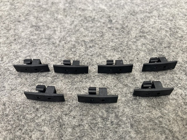新品!Cクラス W203 純正 左 フロント ドア モール A 203 690 4962 A20369049629999 サフ メルセデスベンツ(147248)