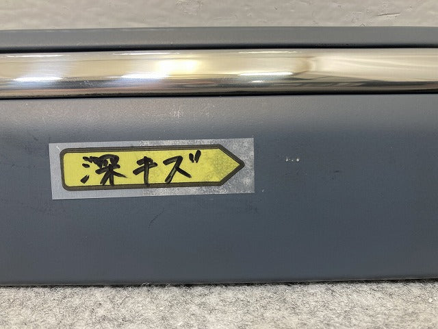 新品!Cクラス W203 純正 左 フロント ドア モール A 203 690 4962 A20369049629999 サフ メルセデスベンツ(147248)