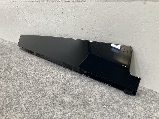 新品!Sクラス W221 純正 左 フロント ドア Bピラー  A221 690 11 87 A2216901187 ブラック ソリッド メルセデスベンツ(147255)