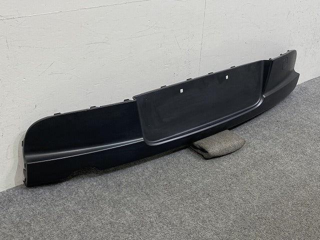 新品!1シリーズ E81/E87 純正 リア バンパー 5112 7 906 813-08 51127836750 グレー メタリック BMW(147257)
