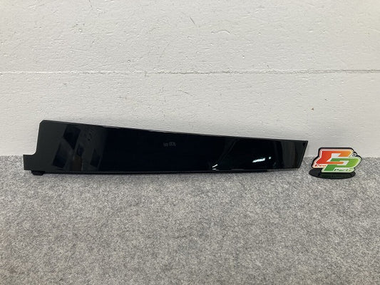 新品!Sクラス W221 純正 右 フロント ドア Bピラー  A221 690 12 87 A2216901287 ブラック ソリッド メルセデスベンツ(147267)