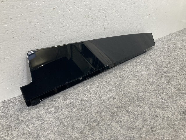 新品!Sクラス W221 純正 右 フロント ドア Bピラー A221 690 12 87 A2216901287 ブラック ソリッド メルセデスベンツ(147268)