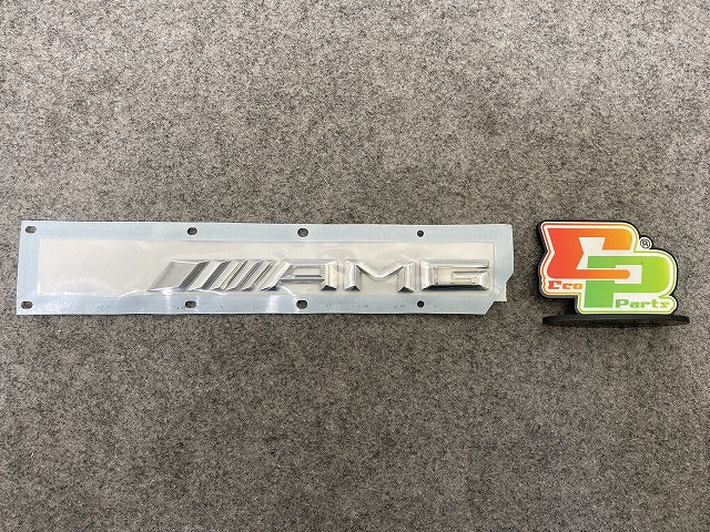 新品!GLAクラス X156 純正 リア エンブレム/オーナメント A1568170014 メッキ メルセデスベンツ(147272)