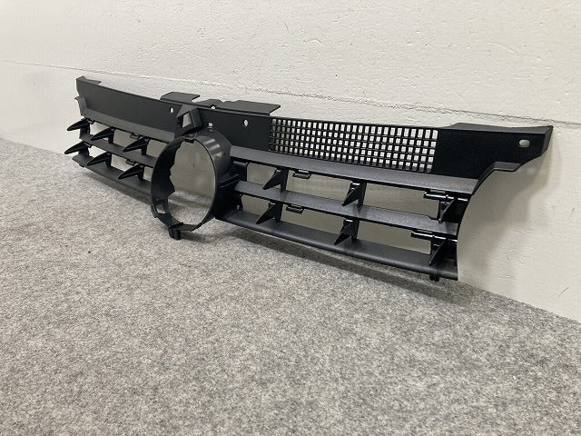 新品!ゴルフ4/GOLFⅣ 1J系 純正 フロント グリル/ラジエーターグリル 1J0853655/51 1J0853655G01C 素地 フォルクスワーゲン(147299)