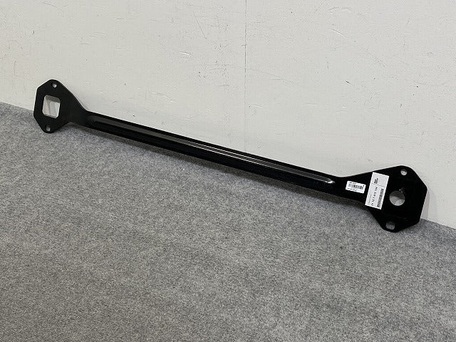 新品!5シリーズ G30 純正 リア バンパー ホースメント 51 12 473 194 51127473194 未塗装 BMW(147307)
