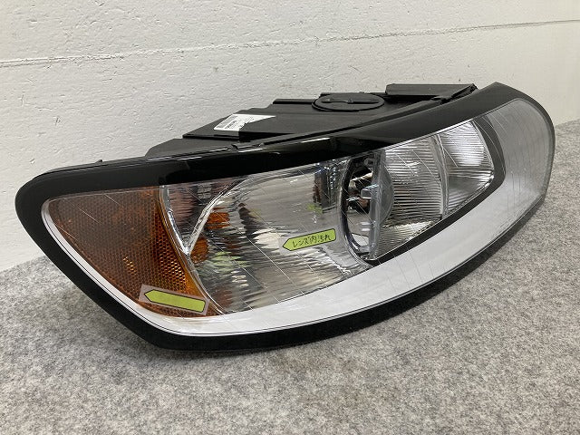 新品!S40/V50 純正 右 ヘッドライト/ランプ ハロゲン AL Automotive Lighting 31299590 31299590 ボルボ(147315)