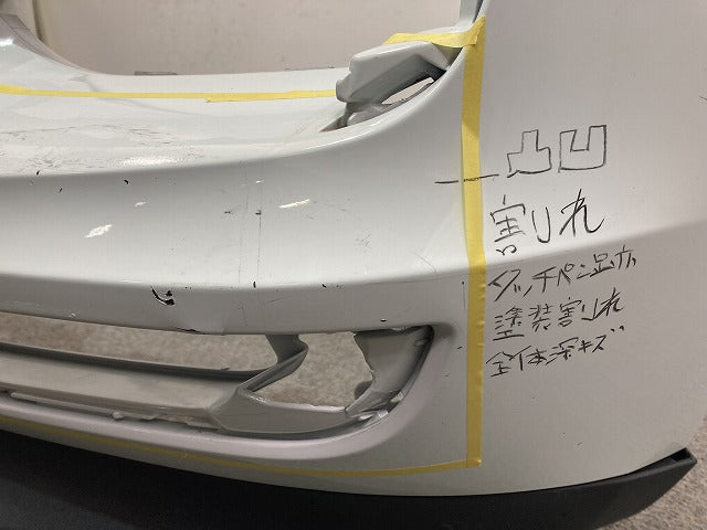 マカン 95B 純正 フロント バンパー 95B.807.221 95B807061M ホワイト C9A ポルシェ(147316)