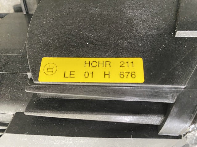 新品!S40 MB系 純正 右 ヘッドライト/ランプ ハロゲン AL Automotive Lighting 31335218 V31335218 ボルボ(147321)