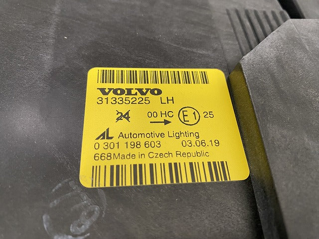 新品!V50 MB系 純正 左 ヘッドライト/ランプ ハロゲン AL Automotive Lighting 31335225 V31335225 ボルボ(147323)