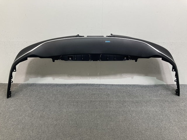 新車取り外し!クラウン クロスオーバー AZSH35 RS/TZSH35 純正 リア スポイラー 52169-30320/30/460/470 素地 トヨタ(147325)